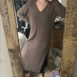 Brown V-Neck Sweater Dress